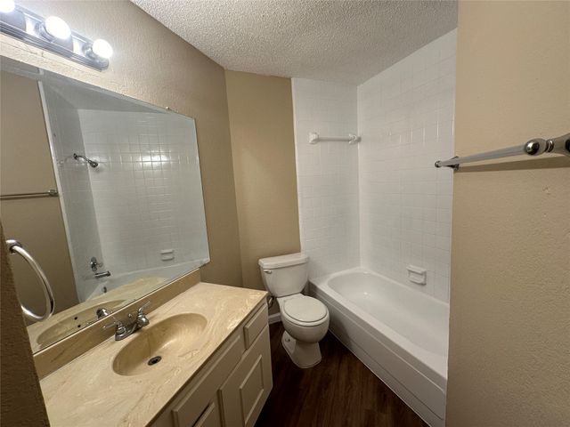 6416 Brookhaven Trail, Fort Worth, TX 76133