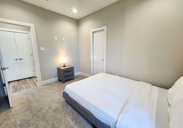 2615 Huntington Creek Lane, Houston, TX 77093