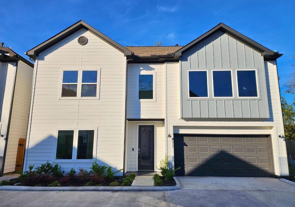 2615 Huntington Creek Lane, Houston, TX 77093