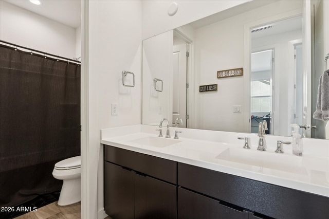 35803 N ZINC Drive, San Tan Valley, AZ 85144
