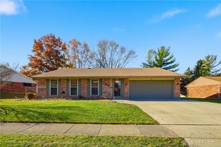 7049 Sandalview Drive, Dayton, OH 45424