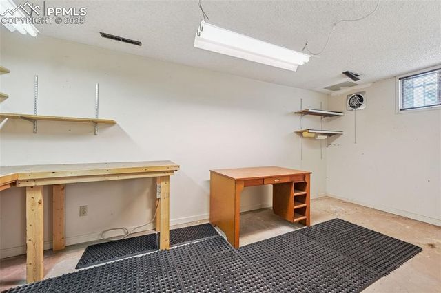 7424 Bell Drive, Colorado Springs, CO 80920