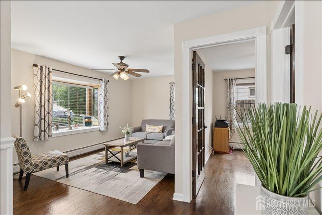 45 Walnut Street, Edison, NJ 08817