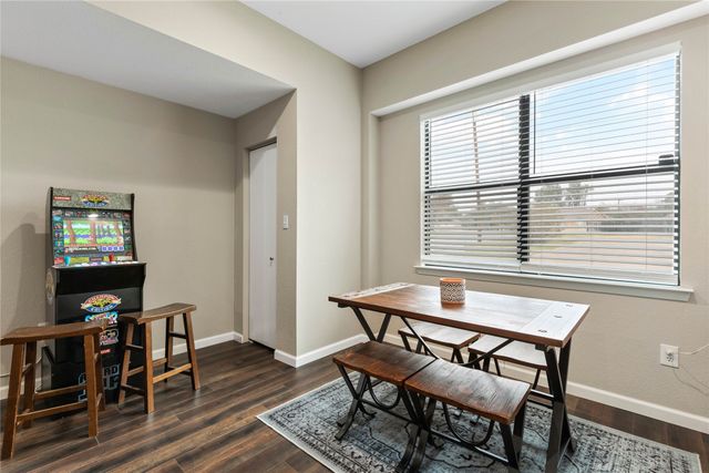 301 Granada Calle Street, Granbury, TX 76049