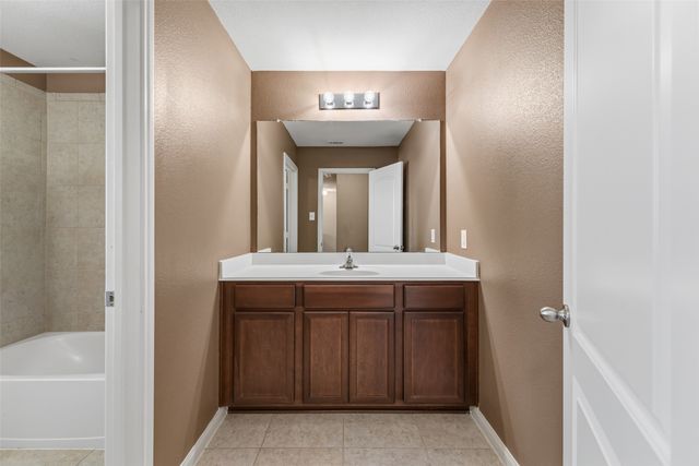 137 Kennedy Drive, Venus, TX 76084