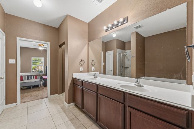 137 Kennedy Drive, Venus, TX 76084