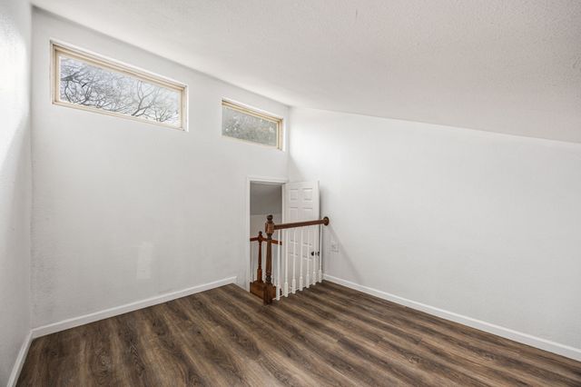 211 Willowwood Place, Duncanville, TX 75116