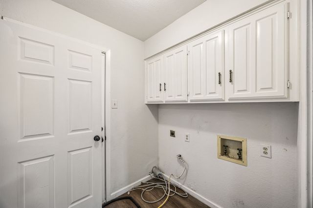 211 Willowwood Place, Duncanville, TX 75116