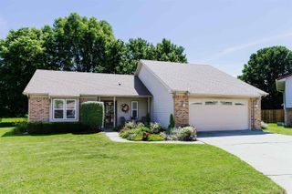 2006 Bedford Court, Huntington, IN 46750