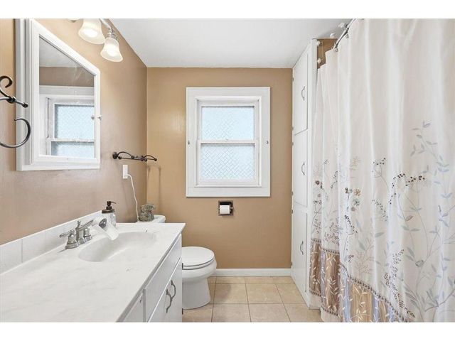 1060 Franklin Street, Baldwin, WI 54002