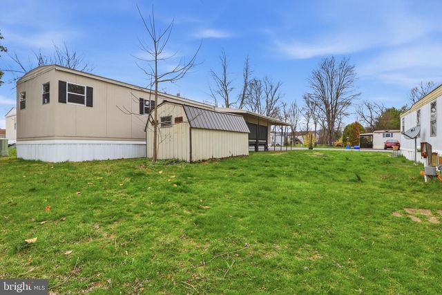 44 ASPEN LN, Carlisle, PA 17015