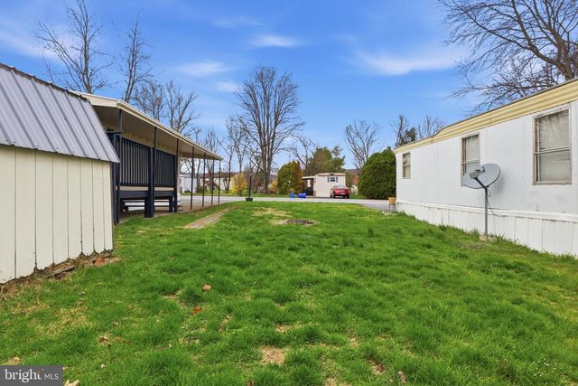 44 ASPEN LN, Carlisle, PA 17015