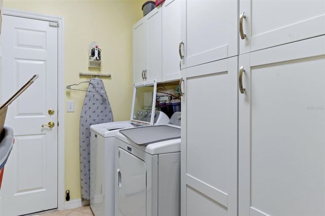 3510 HUNTERS TRAIL CIRCLE, Eustis, FL 32726