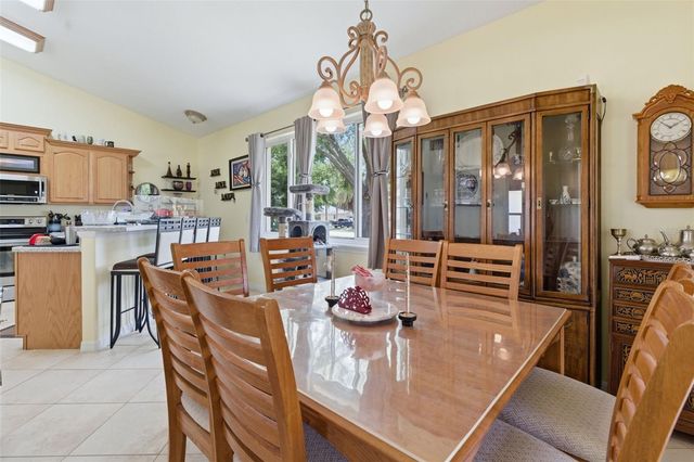 3510 HUNTERS TRAIL CIRCLE, Eustis, FL 32726