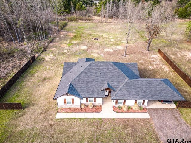 70 Prosperity Dr, Pittsburg, TX 75686