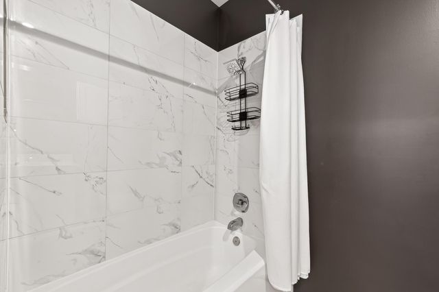 122 Gateway Park Place, Spring, TX 77380