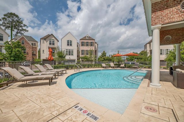 122 Gateway Park Place, Spring, TX 77380