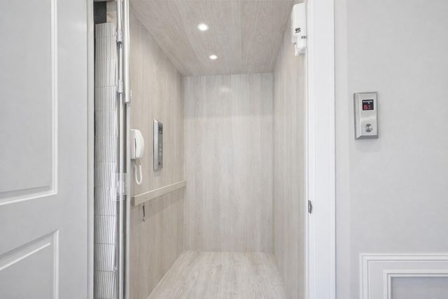 122 Gateway Park Place, Spring, TX 77380