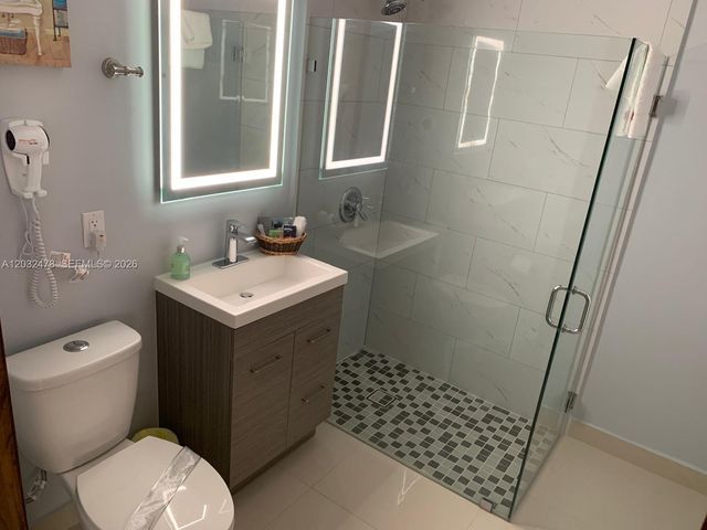 1630 N 68th Ave, Hollywood, FL 33024