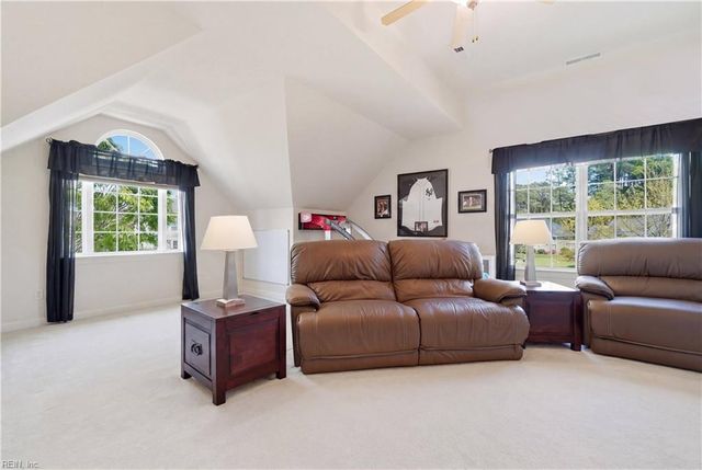 4012 Harvest Reach LN, Suffolk, VA 23434