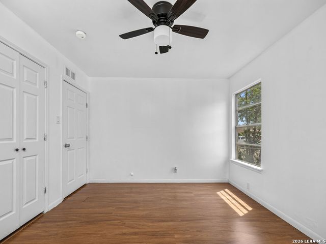 8011 Pistol Ln, San Antonio, TX 78227