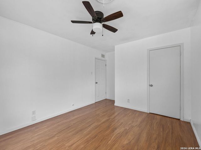 8011 Pistol Ln, San Antonio, TX 78227