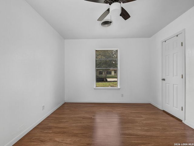8011 Pistol Ln, San Antonio, TX 78227