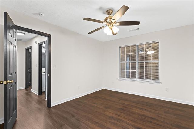 131 Turning Point, Stockbridge, GA 30281