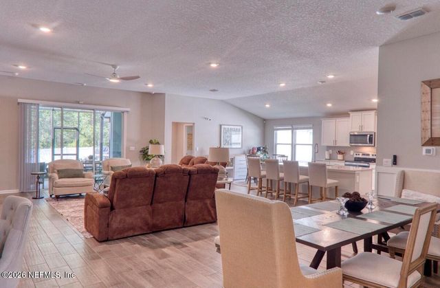 5 PECAN RIDGE Court, Jacksonville, FL 32218