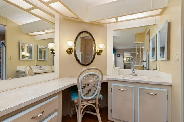 3301 GOLDFINCH LANE, Englewood, FL 34224