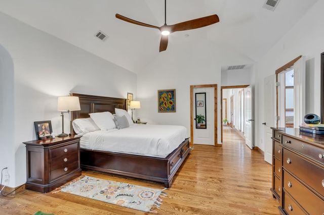 100 N Edgewater Drive, Highland Village, TX 75077