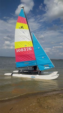 100 N Edgewater Drive, Highland Village, TX 75077