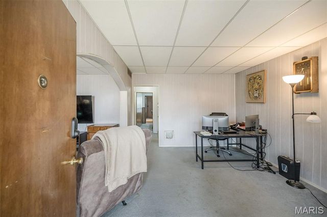5208 Gresham Avenue, St Louis, MO 63109