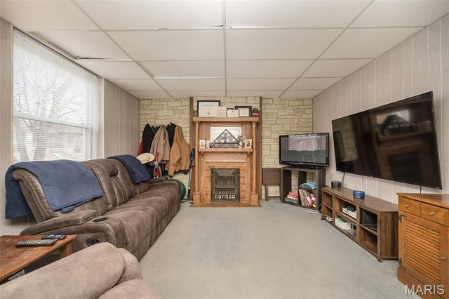 5208 Gresham Avenue, St Louis, MO 63109
