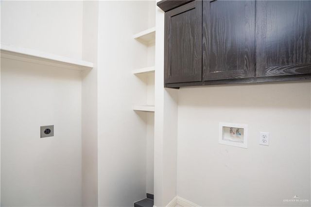 328 Katrina Drive, La Joya, TX 78560