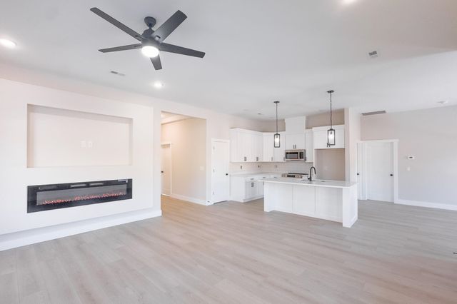 512 E Hayne Street, Woodruff, SC 29388