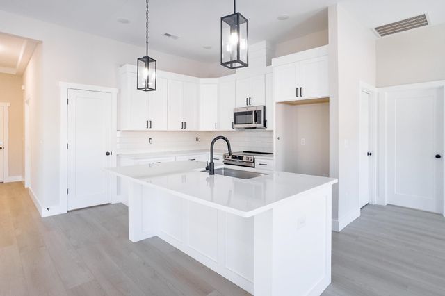 512 E Hayne Street, Woodruff, SC 29388