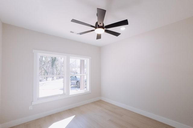 512 E Hayne Street, Woodruff, SC 29388