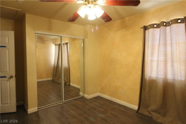 7721 Beach Falls Court, Las Vegas, NV 89149