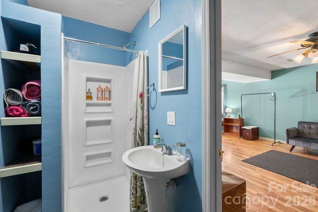 10 Gentry Branch Road, Weaverville, NC 28787