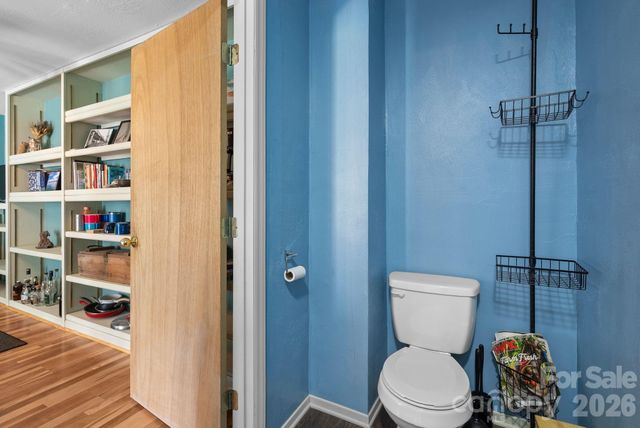 10 Gentry Branch Road, Weaverville, NC 28787