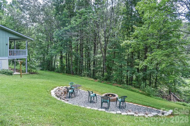 10 Gentry Branch Road, Weaverville, NC 28787