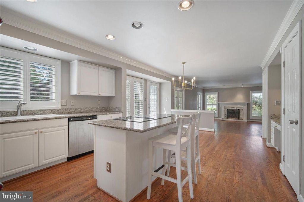 Image 18 of property listing at 6521 GARDEN GROVE WAY, Gaithersburg, MD 20882