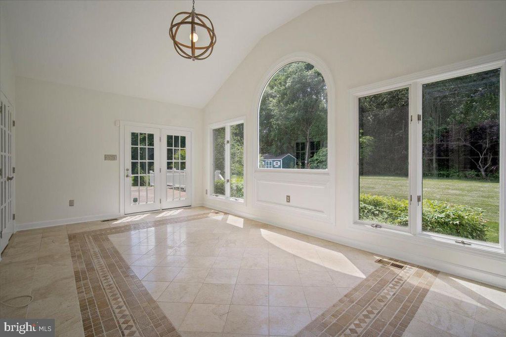 Image 26 of property listing at 6521 GARDEN GROVE WAY, Gaithersburg, MD 20882