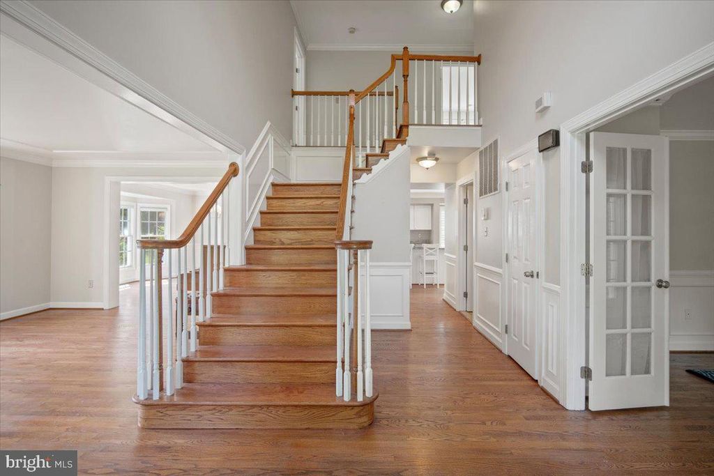 Image 5 of property listing at 6521 GARDEN GROVE WAY, Gaithersburg, MD 20882