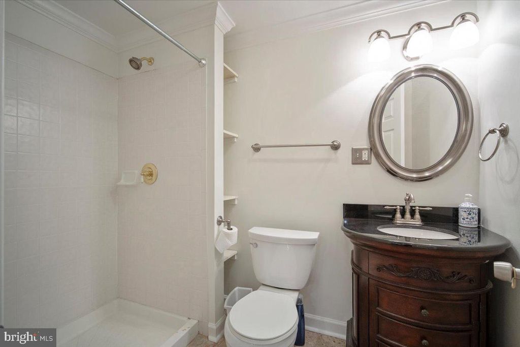 Image 51 of property listing at 6521 GARDEN GROVE WAY, Gaithersburg, MD 20882