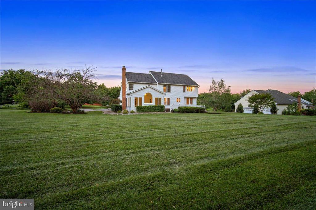 Image 66 of property listing at 6521 GARDEN GROVE WAY, Gaithersburg, MD 20882
