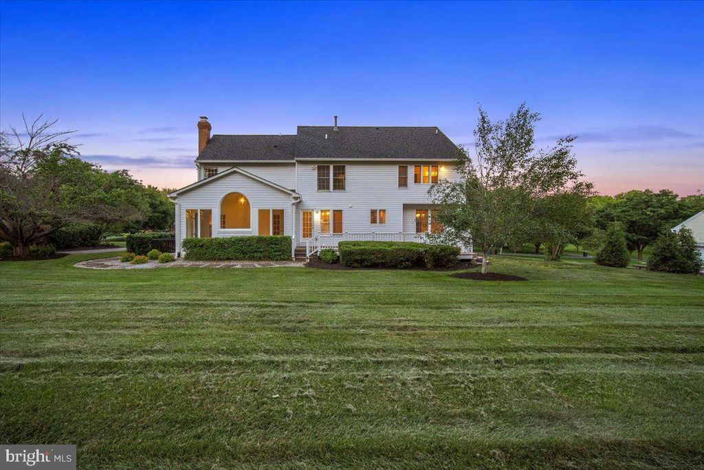 Image 67 of property listing at 6521 GARDEN GROVE WAY, Gaithersburg, MD 20882