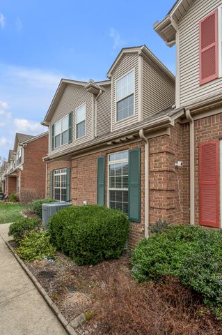 145 Stone Wall Path, Georgetown, KY 40324