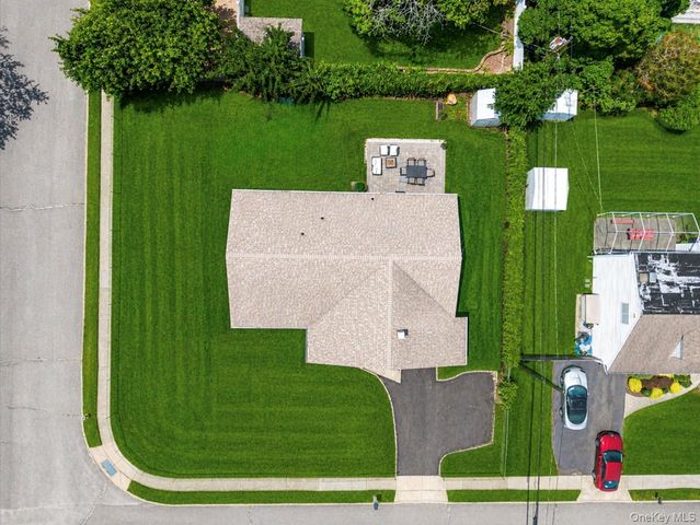 78 Miller Avenue, Port Jefferson Station, NY 11776
